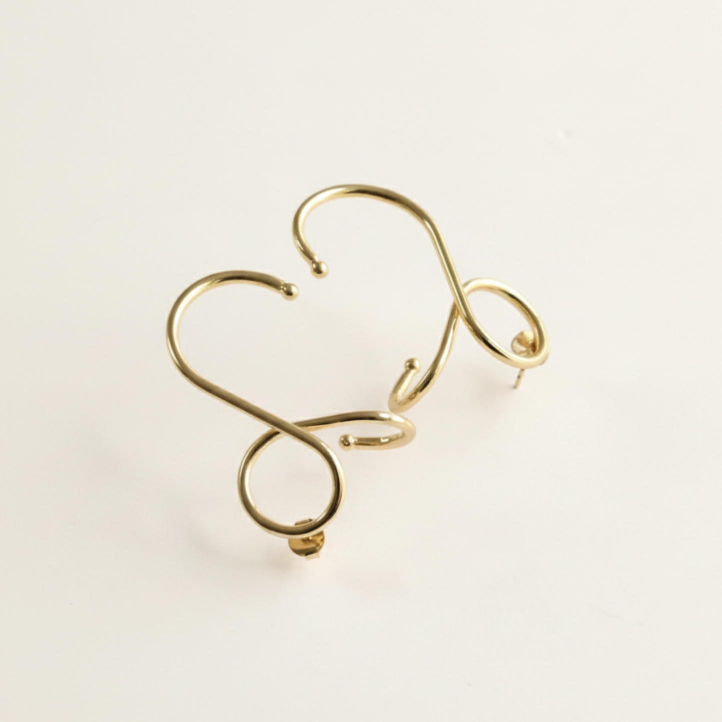 Brinco com Earcuff City - Banhado a ouro