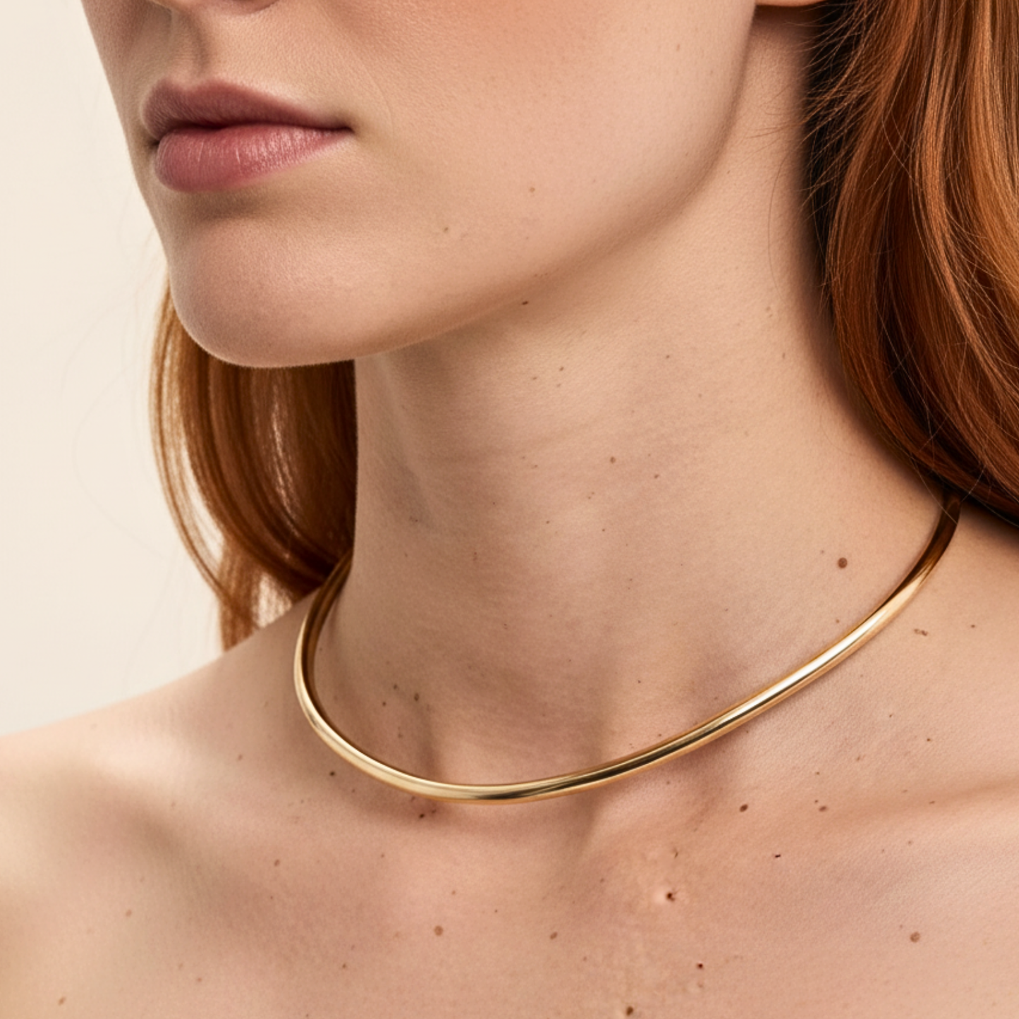 Colar Minimal - Choker minimalista banhado a ouro
