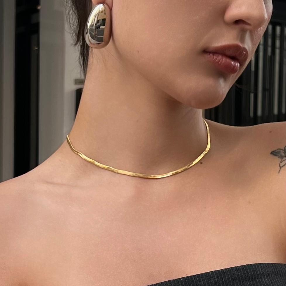 Colar Atemporal Laminado Ouro